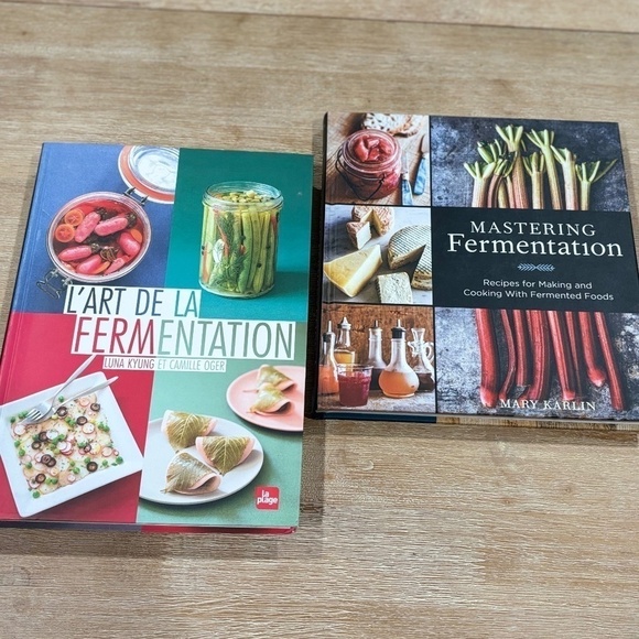 Mastering Fermentation Cookbooks, Set of 2 Collector Edition Resources - Picture 1 of 15